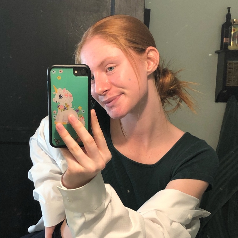 Meet your Posher, Emily